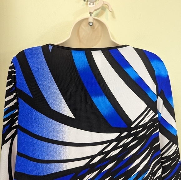 Bali Liquid Knit Abstract Blouse Sz M - Picture 8 of 10
